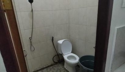Kos-AC-Harian-Dekat-Jamtos-Jambi-JBC-Lengkap-Parkir-Mobil-Bisa-Berdua-Dapur2