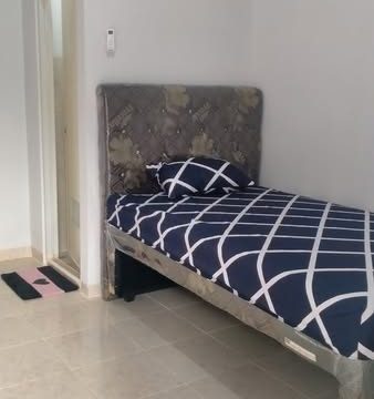 Kos-Campur-Dekat-JAMTOS-Muhammadiyah-Sipin-JBC-Mayang-Bersih-Kipas-Angin-Spring-Bed1