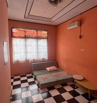 Kos-Cewek-Dekat-RS-Abdul-Manap-Gratis-WIFI-Bisa-Berdua1